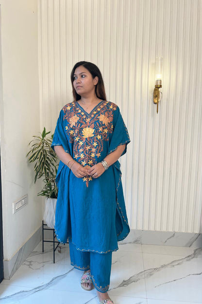 Kashmiri Aari Work Knee Length Kaftan Co-ord set