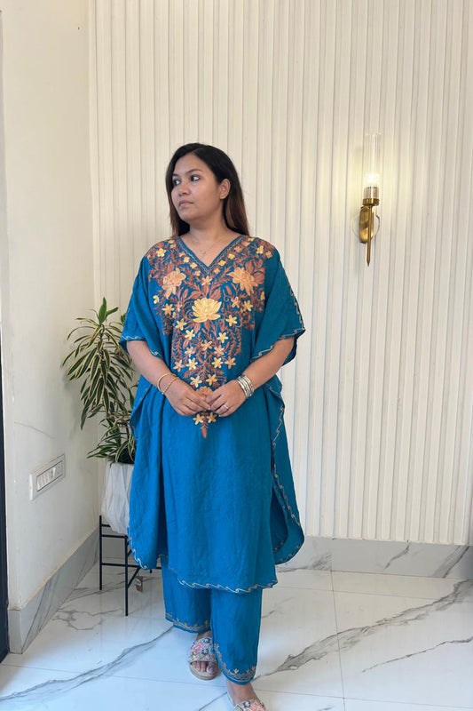 Kashmiri Aari Work Knee Length Kaftan Co-ord set