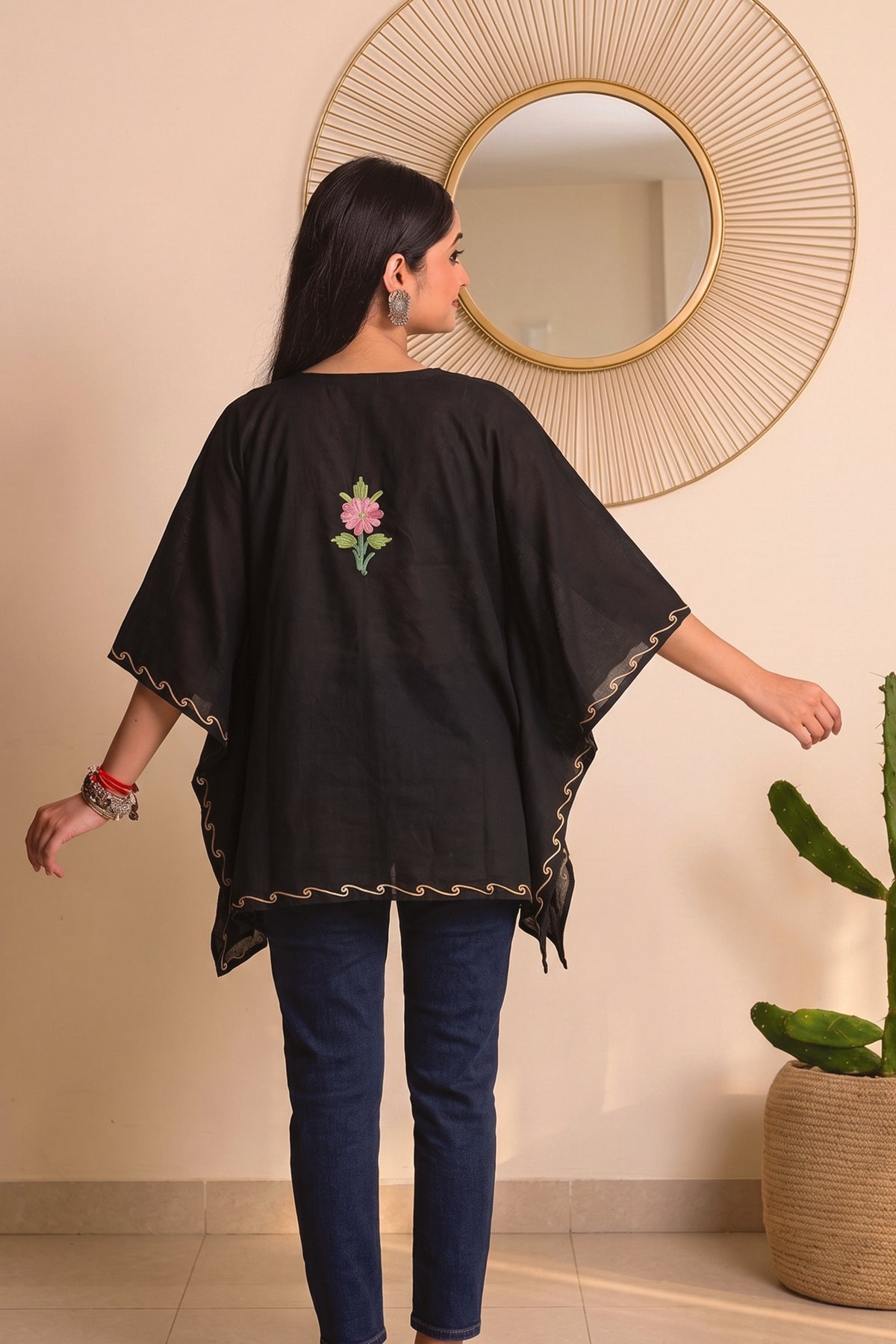 Embroidered Kashmiri Kaftan – Traditional Style for Women