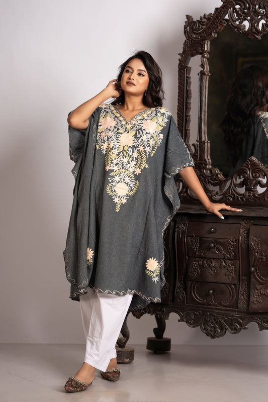 Traditional Kashmiri Kaftan for Modern Festive Style
