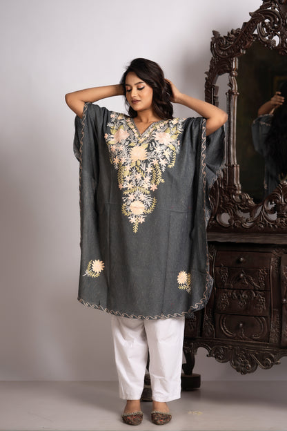 Traditional Kashmiri Kaftan for Modern Festive Style