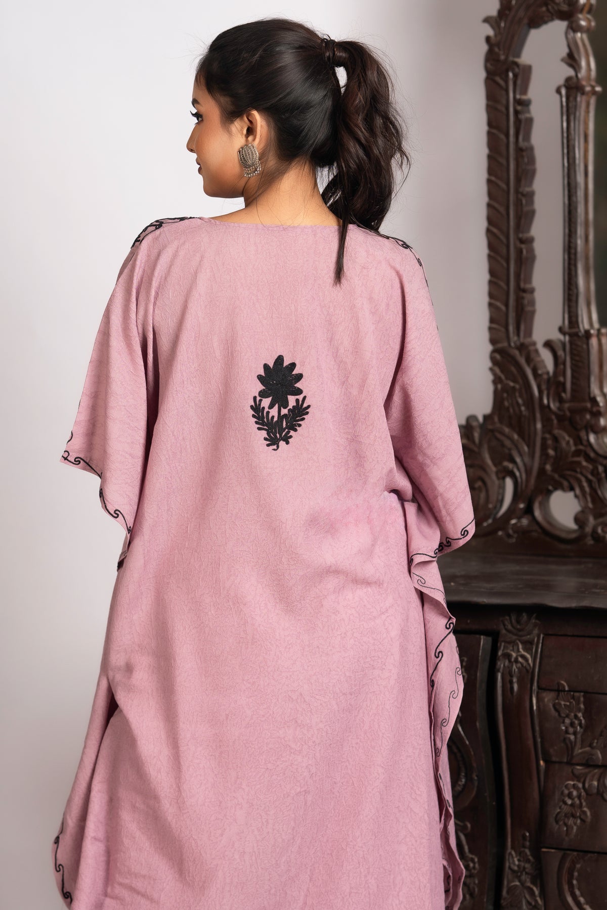 Kashmiri Aari Work Knee Length Kaftan