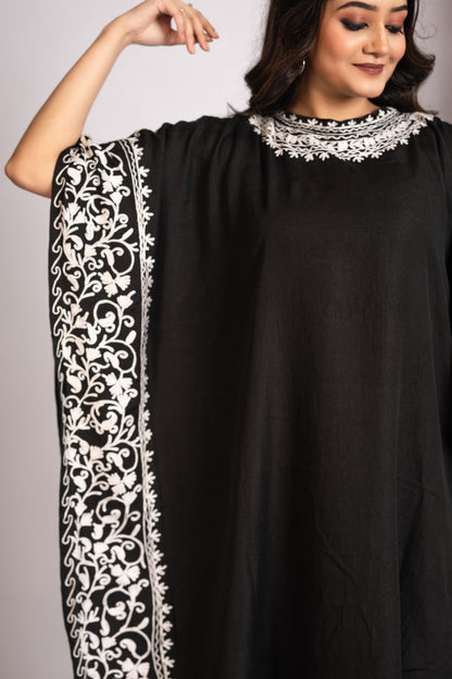 Kashmiri Knee Length Side Jaal Colar Kaftan