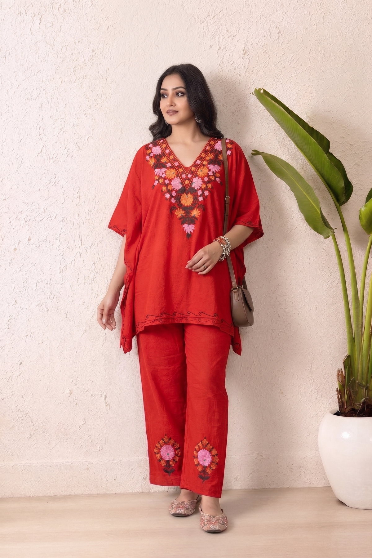 Embroidered Kashmiri Kaftan Set – Traditional Style for Women