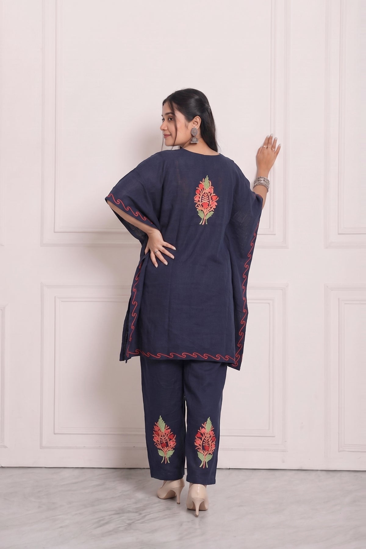 The Elegance of Kashmir in One Beautiful Kaftan Set